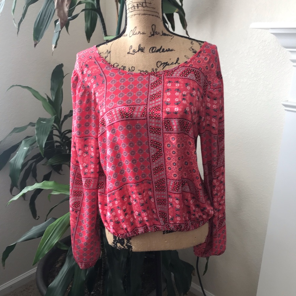 Nwot Loft. Excellent Condition No Rips No Stains No Tears. Size M.